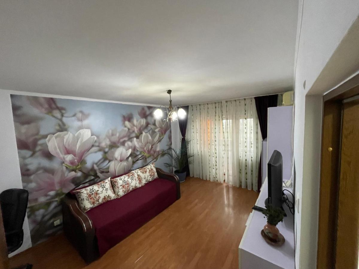 Apartmán Apartament Magnolia, Piata Gorjului- Metrou Bukurešť Exteriér fotografie